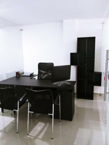 Apartamento Oficina Amoblada