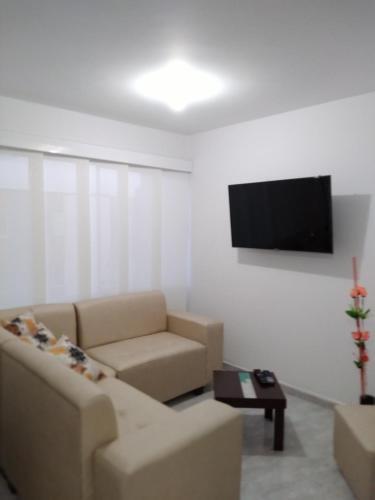 Apartamento Alquilo Comodo Apto Amoblado