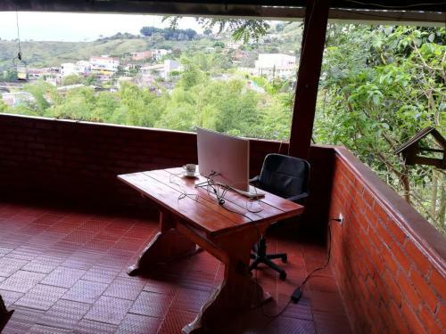Hostal El Mocambo Cali Hostel And Guest House