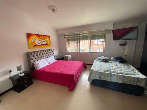 Beatiful And Spacious House In Luxury Condominium