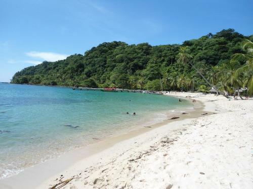 Hostal Puerta Az�l Capurgan�
