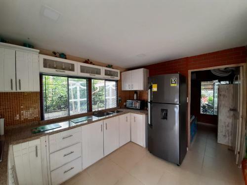 Hostal Bralgijon Capurgan�