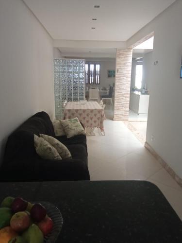 Casa Confort�vel E Espa�osa, Pr�ximo � Orla.