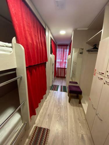 Hostel Zolota Nyva