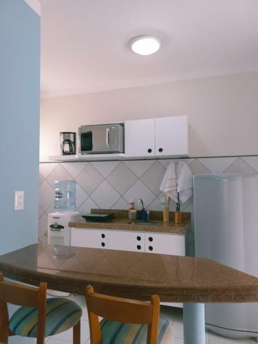 Apartamento 2 Quartos No Condom�nio Vila Do Mar, At� 6 Pessoas