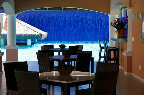 Apartamento Porto Das Dunas Beverly Hills Pr�ximo Ao Beach Park