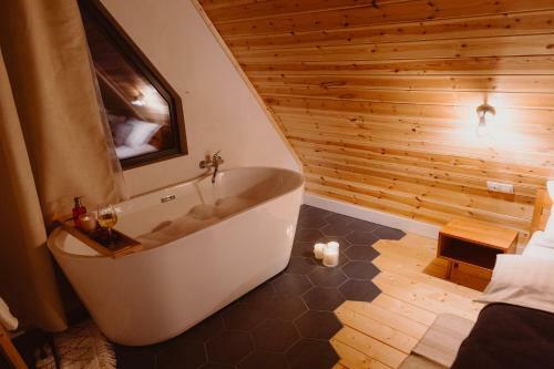 Treeline Cabins