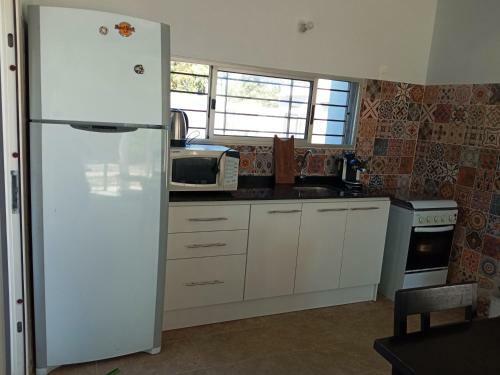 Casa Las Toscas 4 Dorm. 2 Ba�os, Fondo, Parrillero