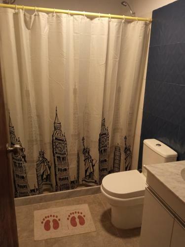 Casa Las Toscas 4 Dorm. 2 Ba�os, Fondo, Parrillero