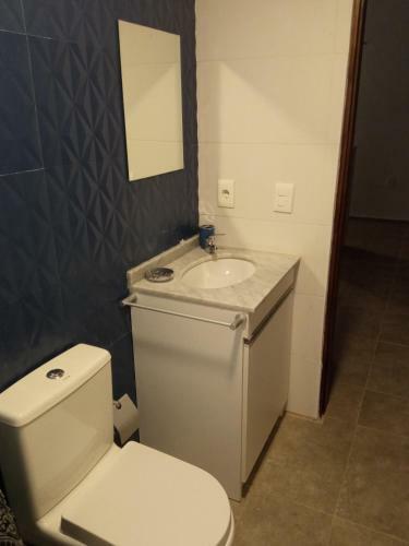 Casa Las Toscas 4 Dorm. 2 Ba�os, Fondo, Parrillero