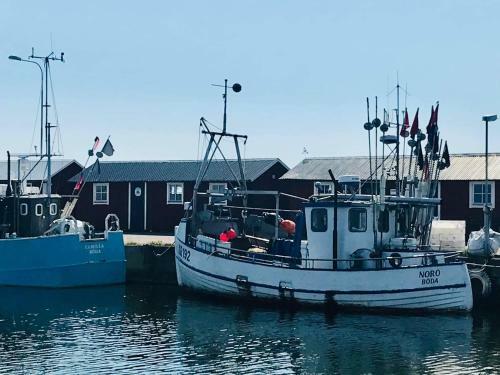 Lotta's - 'susanne's B�dahamn Ab'