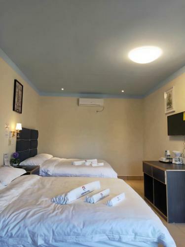 Sunshine View Hotel