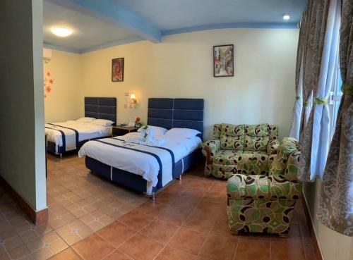 Sunshine View Hotel