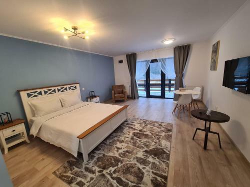 Yael Luxury Apartments 4
