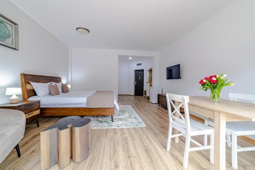 Yael Luxury Apartments 4