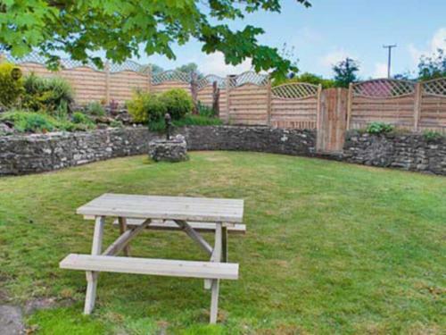 Panteg Cottage