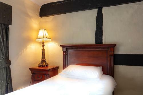 The Kings Arms And Royal Hotel, Godalming, Surrey