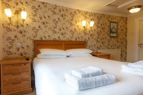 The Kings Arms And Royal Hotel, Godalming, Surrey