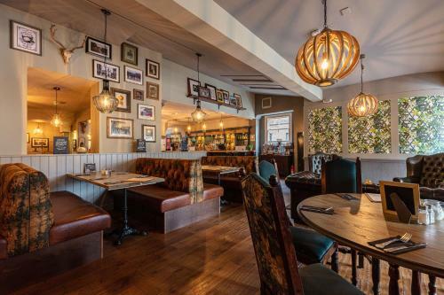 The Kings Arms And Royal Hotel, Godalming, Surrey