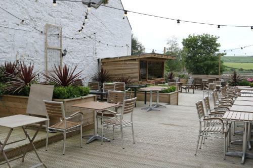 Schooner Hotel