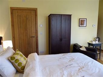 Hostal Millers House