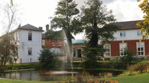 Greenwoods Hotel & Spa
