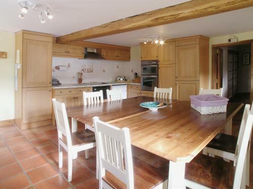 Rocombe Thatch