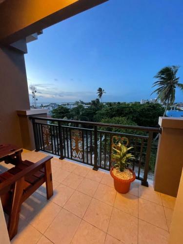 Coral View Hotel & Resort