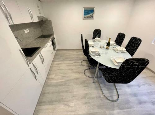 Sea Storm Apartment New 2021