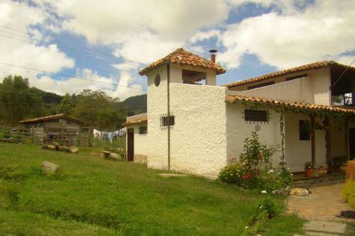 Parcela Rural Casa De Los Nonos