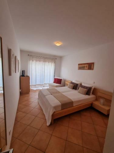 Beach Apartment T1 Pools Wifi AC