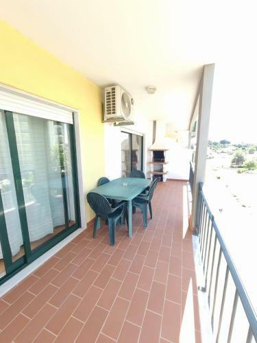 Beach Apartment T1 Pools Wifi AC