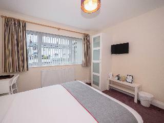 Hostal Dakota Guest House