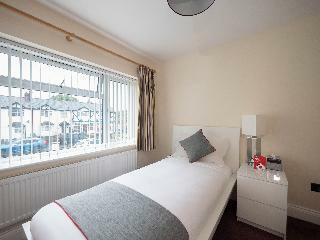Hostal Dakota Guest House