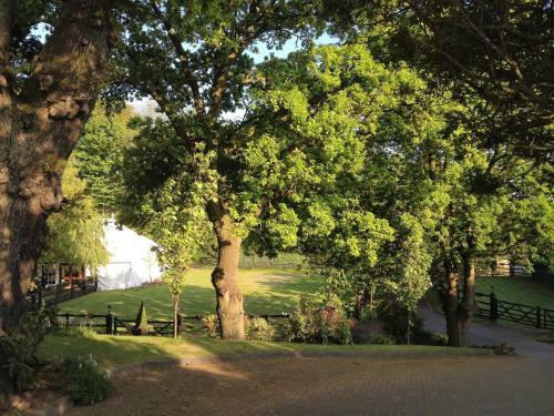 Grimscote Manor Hotel
