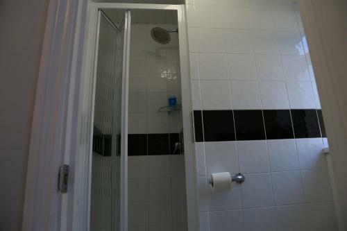 Hostal Debden Guest House