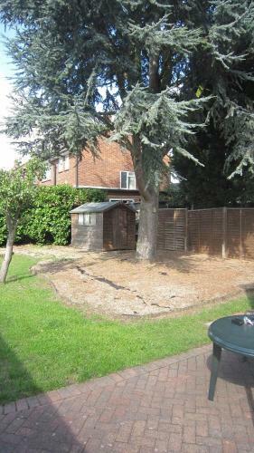 Hostal Debden Guest House