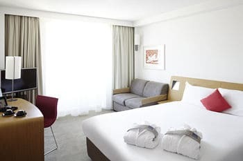 Hotel Novotel London Heathrow Airport