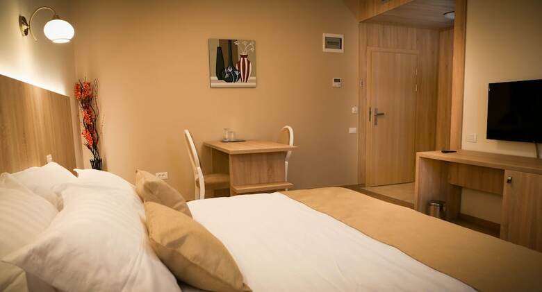 Hotel Reve Mariage
