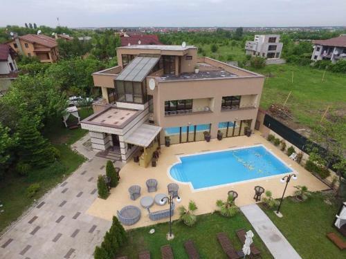 Dream Party Villa