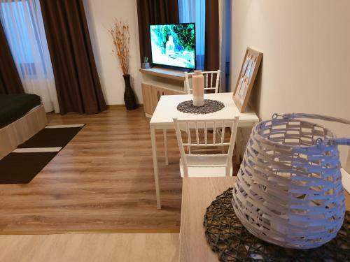 Villa Alla Fundeni Apartments