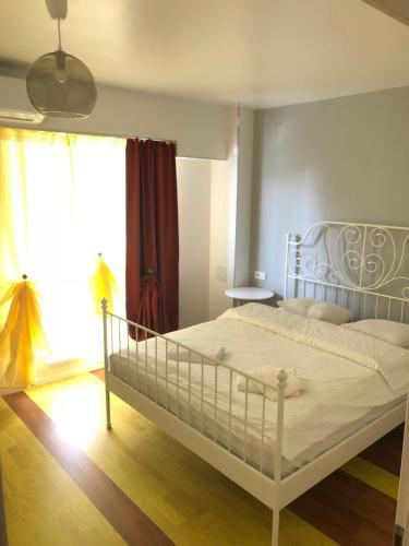 Green Apartment 6