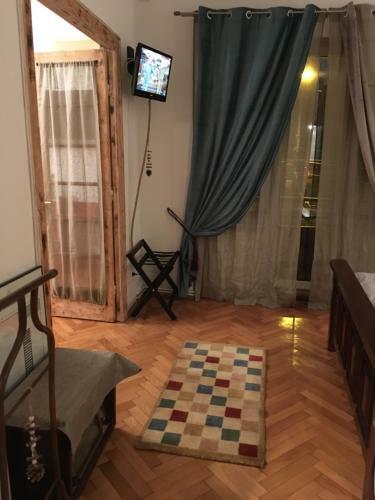 Vintage Apartment