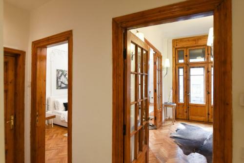 Apartamento Love.travel.explore ??apt W/ Balcony In Old Town