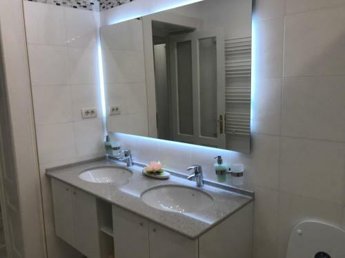 Victoria Luxury Apartment
