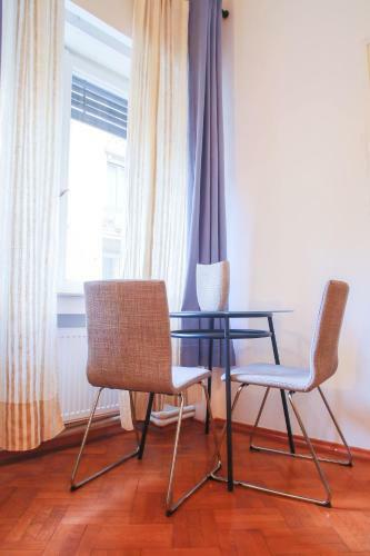 Color Apartments Nicolae Tonitza St