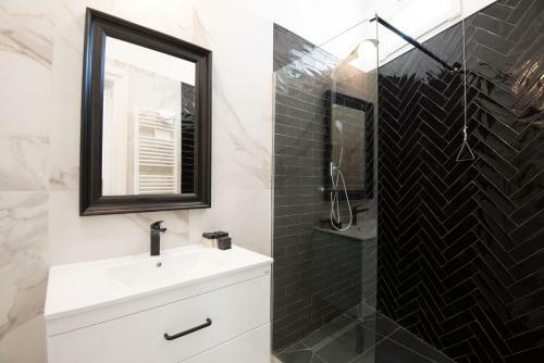 Apartamento George Enescu Suites