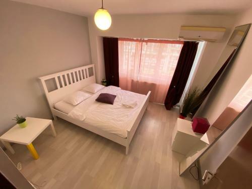 Green Apartment 63