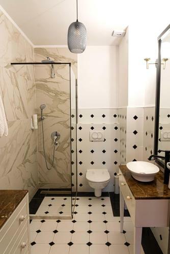 Urban Oasis Apartments With Parking