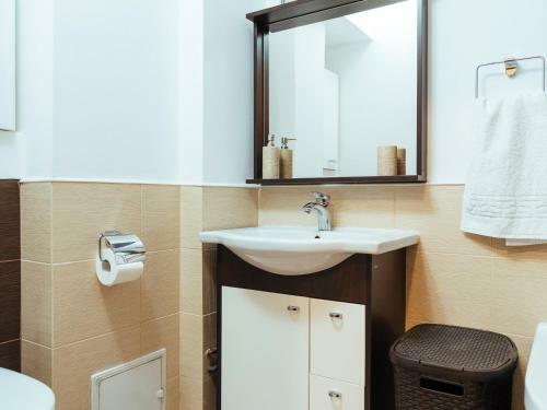 Cantemir Sunny Apartment
